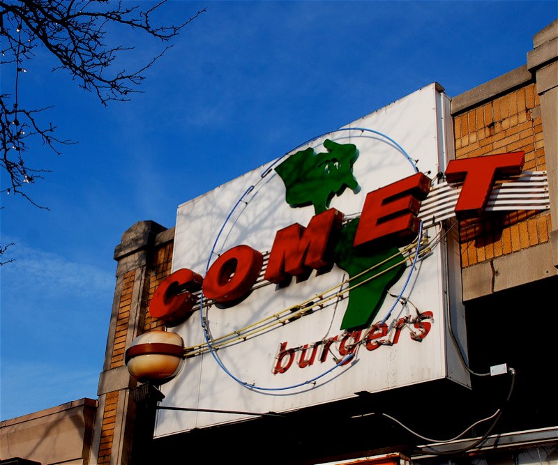 Royal Oak Comet Burger is an icon undergoing change
